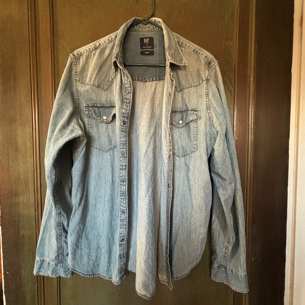 GAP Denim Over-Shirt - Size M